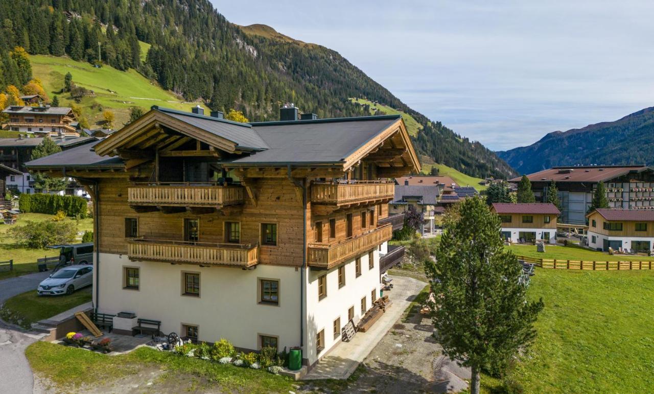 Haus Arnika Apartamento Sankt Jakob in Defereggen Exterior foto